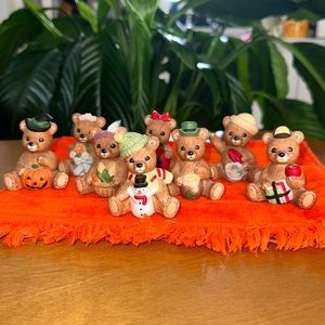 8 vintage Homco porcelain Bears